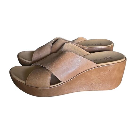 Korks Women's Size 8 Tan Leather Wedge Sandals - Picture 1 of 6